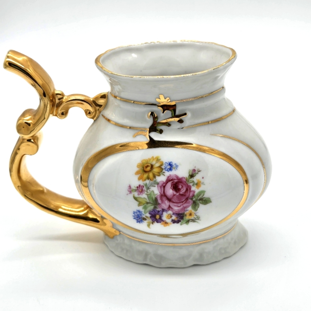 Czechoslavakian Spa Sipping Cup